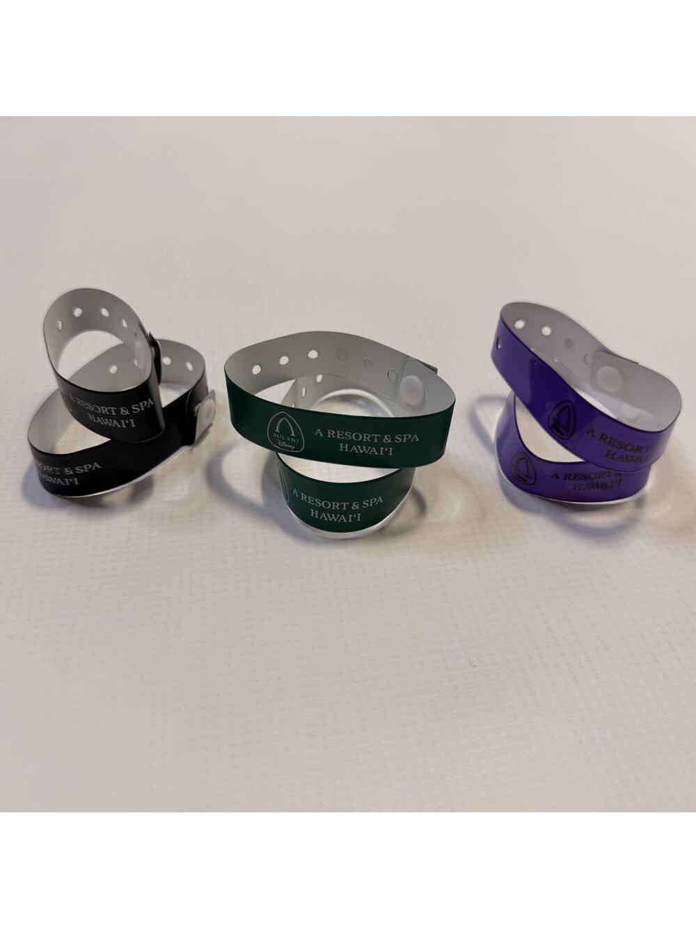 Disney Aulani Resort Wristband Set Of 3 Bands Black Green Purple Hawaii